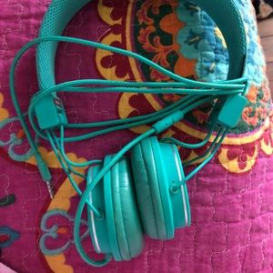 Urban outfitter headphones!!!